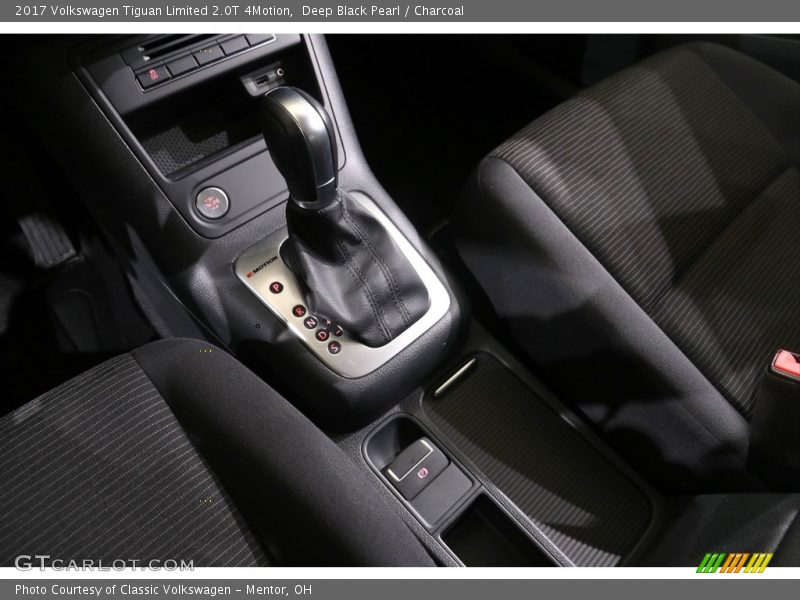 Deep Black Pearl / Charcoal 2017 Volkswagen Tiguan Limited 2.0T 4Motion
