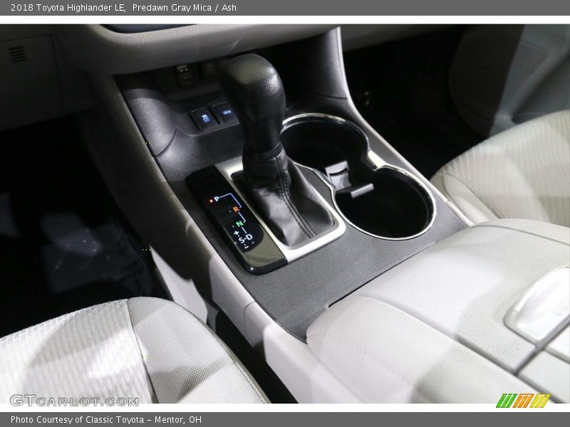 Predawn Gray Mica / Ash 2018 Toyota Highlander LE