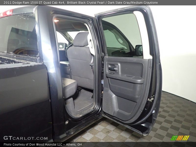 Brilliant Black Crystal Pearl / Dark Slate Gray/Medium Graystone 2011 Dodge Ram 1500 ST Quad Cab 4x4
