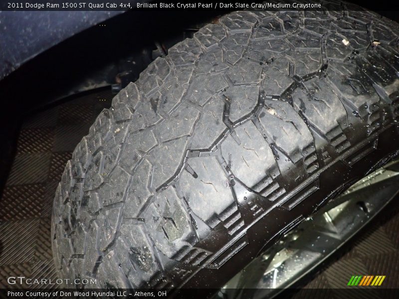 Brilliant Black Crystal Pearl / Dark Slate Gray/Medium Graystone 2011 Dodge Ram 1500 ST Quad Cab 4x4