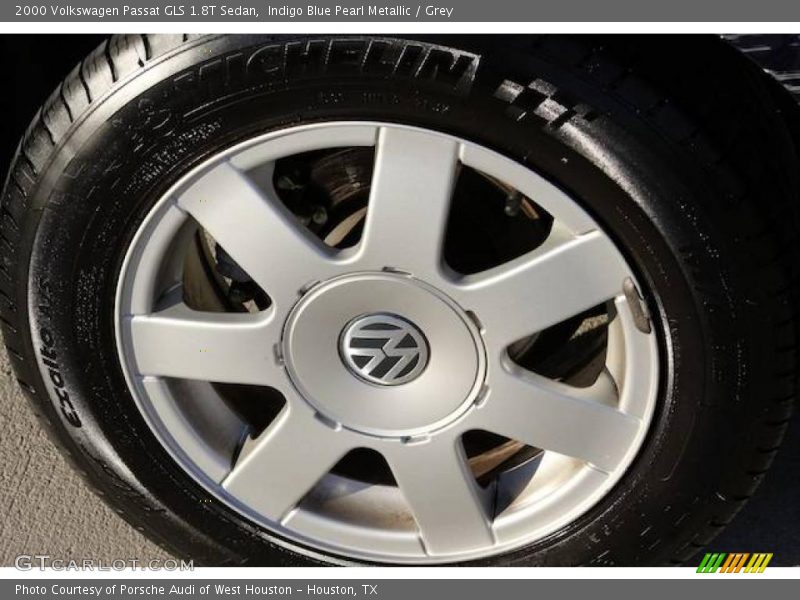 Indigo Blue Pearl Metallic / Grey 2000 Volkswagen Passat GLS 1.8T Sedan