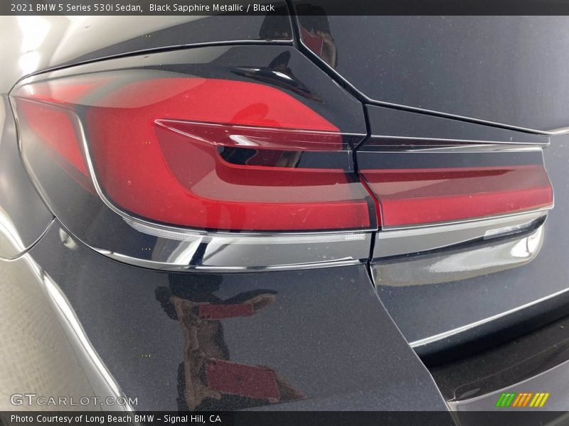 Black Sapphire Metallic / Black 2021 BMW 5 Series 530i Sedan