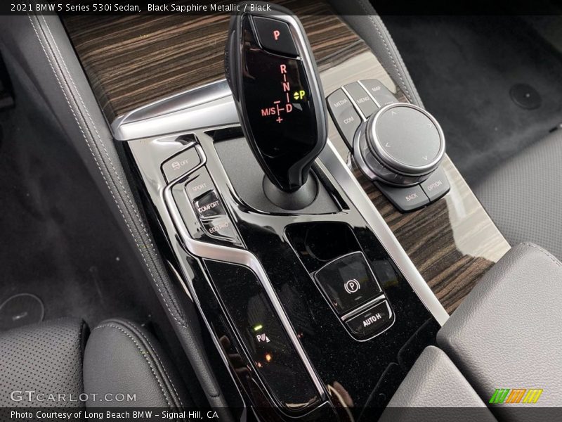 Black Sapphire Metallic / Black 2021 BMW 5 Series 530i Sedan