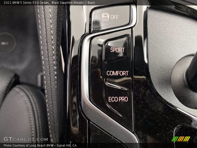 Black Sapphire Metallic / Black 2021 BMW 5 Series 530i Sedan