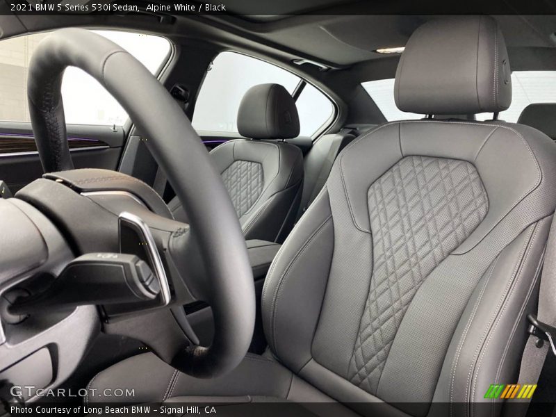 Alpine White / Black 2021 BMW 5 Series 530i Sedan