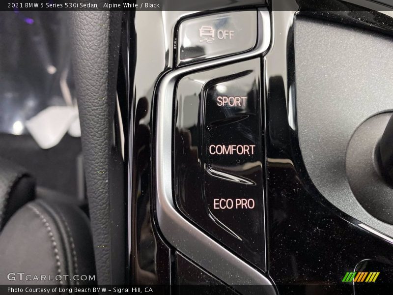 Alpine White / Black 2021 BMW 5 Series 530i Sedan