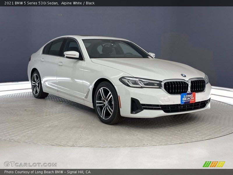 Alpine White / Black 2021 BMW 5 Series 530i Sedan