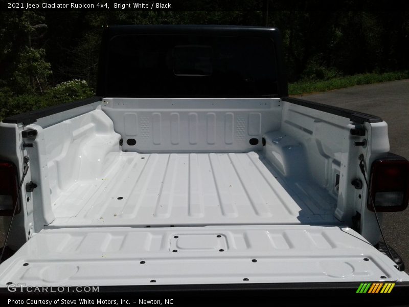 Bright White / Black 2021 Jeep Gladiator Rubicon 4x4