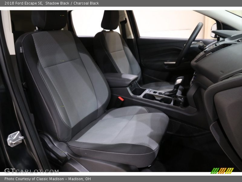 Shadow Black / Charcoal Black 2018 Ford Escape SE