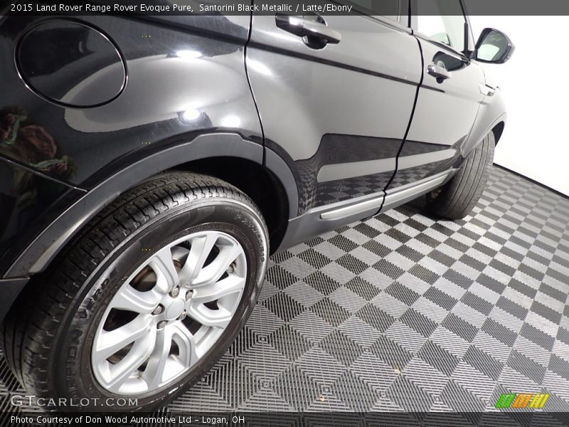 Santorini Black Metallic / Latte/Ebony 2015 Land Rover Range Rover Evoque Pure