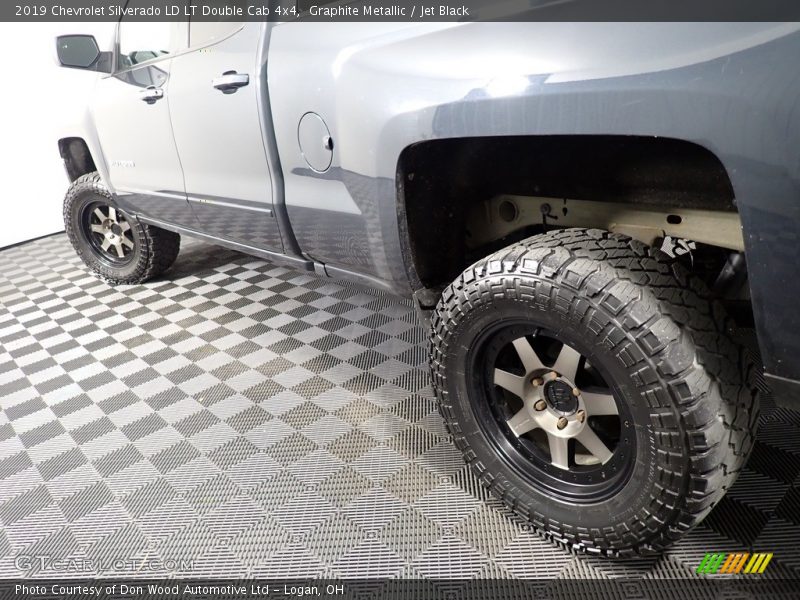 Graphite Metallic / Jet Black 2019 Chevrolet Silverado LD LT Double Cab 4x4
