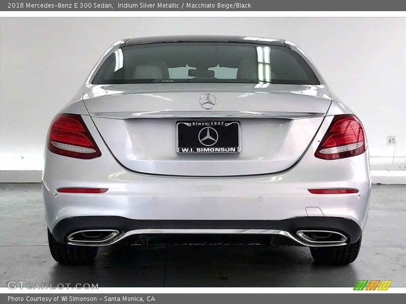 Iridium Silver Metallic / Macchiato Beige/Black 2018 Mercedes-Benz E 300 Sedan