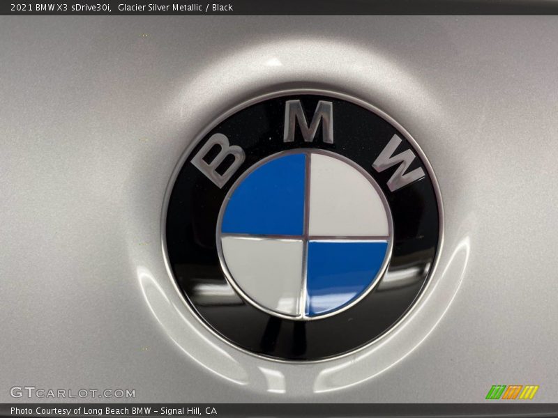 Glacier Silver Metallic / Black 2021 BMW X3 sDrive30i