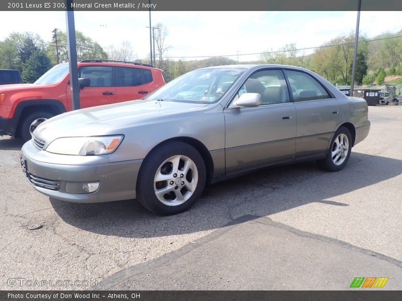 Mineral Green Metallic / Ivory 2001 Lexus ES 300