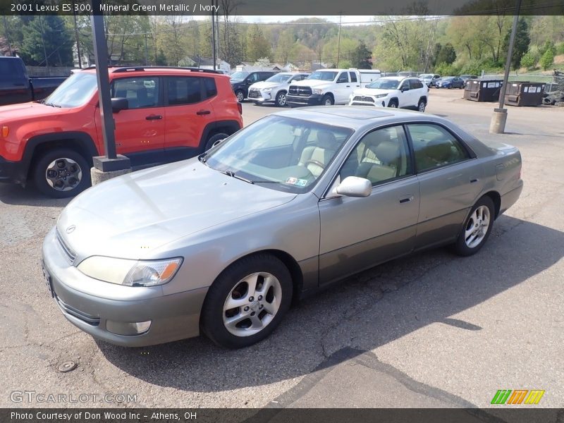 Mineral Green Metallic / Ivory 2001 Lexus ES 300
