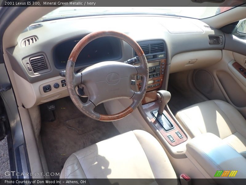 Mineral Green Metallic / Ivory 2001 Lexus ES 300