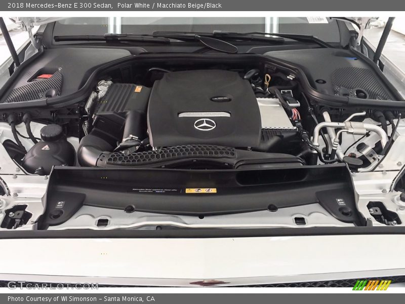 Polar White / Macchiato Beige/Black 2018 Mercedes-Benz E 300 Sedan