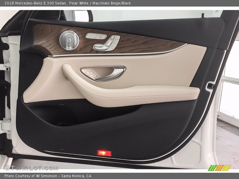 Polar White / Macchiato Beige/Black 2018 Mercedes-Benz E 300 Sedan