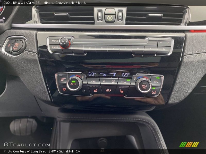 Mineral Gray Metallic / Black 2021 BMW X1 sDrive28i