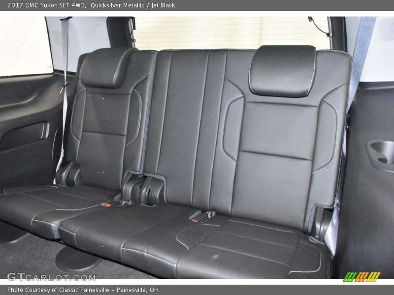 Quicksilver Metallic / Jet Black 2017 GMC Yukon SLT 4WD