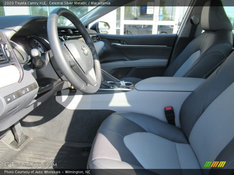 Celestial Silver Metallic / Macadamia 2020 Toyota Camry XLE