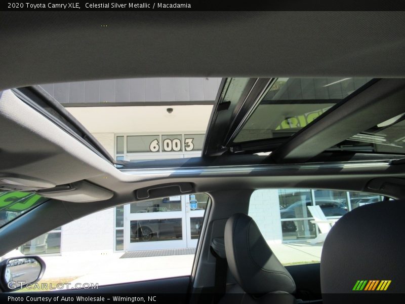 Celestial Silver Metallic / Macadamia 2020 Toyota Camry XLE