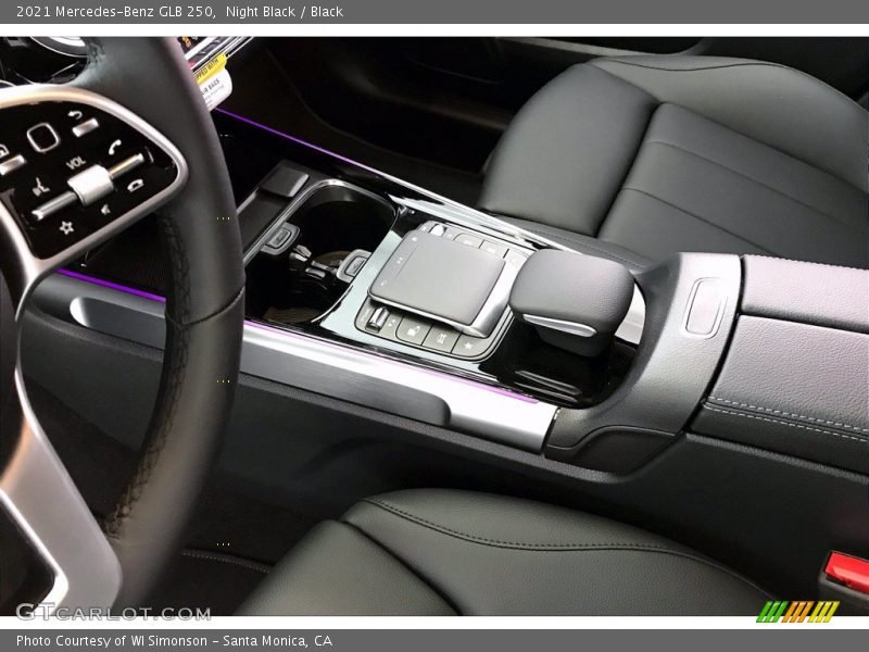 Night Black / Black 2021 Mercedes-Benz GLB 250