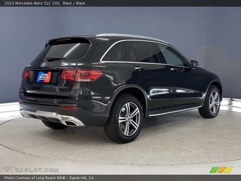 Black / Black 2020 Mercedes-Benz GLC 300