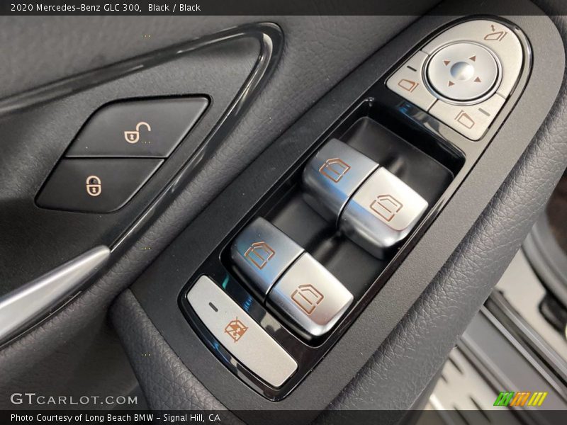Black / Black 2020 Mercedes-Benz GLC 300