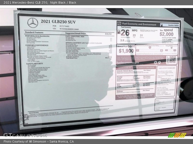 Night Black / Black 2021 Mercedes-Benz GLB 250