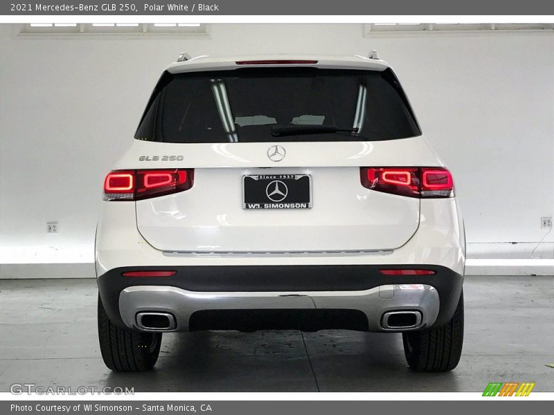 Polar White / Black 2021 Mercedes-Benz GLB 250