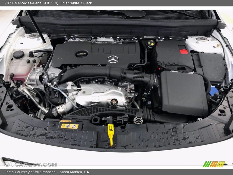 Polar White / Black 2021 Mercedes-Benz GLB 250