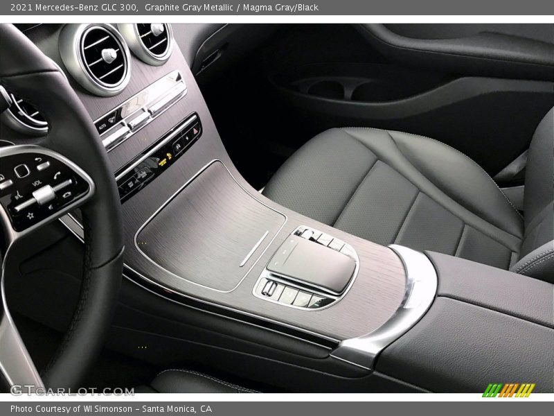 Graphite Gray Metallic / Magma Gray/Black 2021 Mercedes-Benz GLC 300