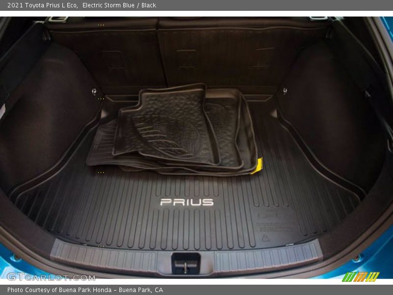  2021 Prius L Eco Trunk