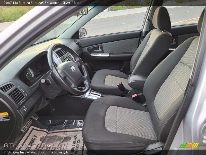 Front Seat of 2007 Spectra Spectra5 SX Wagon