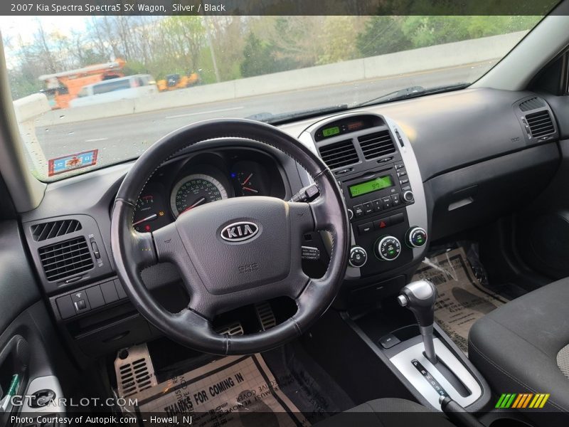 Dashboard of 2007 Spectra Spectra5 SX Wagon