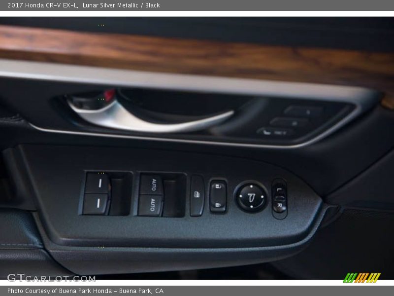Lunar Silver Metallic / Black 2017 Honda CR-V EX-L