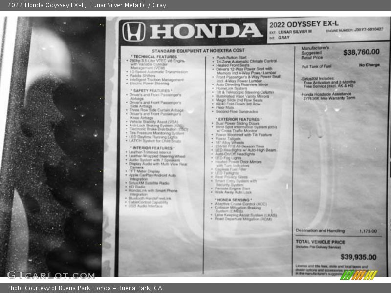 Lunar Silver Metallic / Gray 2022 Honda Odyssey EX-L