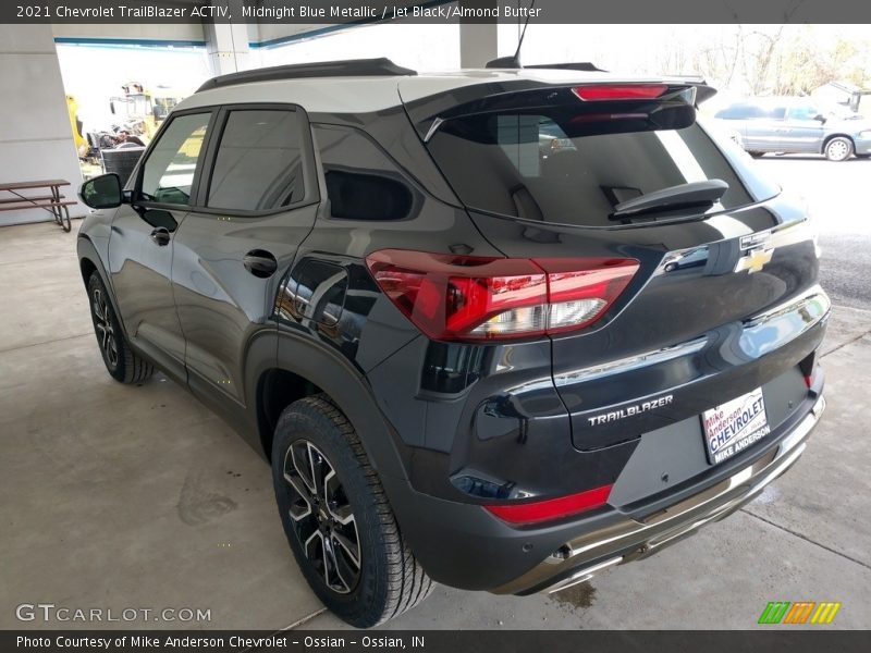Midnight Blue Metallic / Jet Black/Almond Butter 2021 Chevrolet TrailBlazer ACTIV