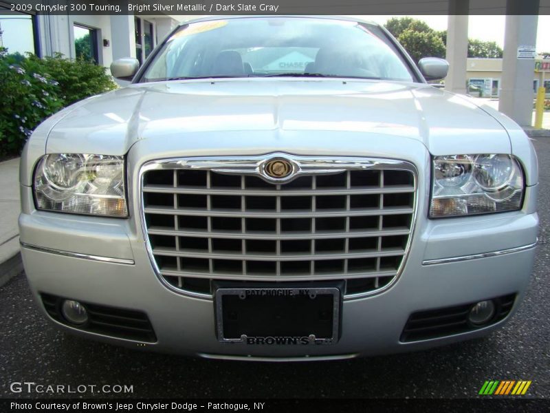 Bright Silver Metallic / Dark Slate Gray 2009 Chrysler 300 Touring