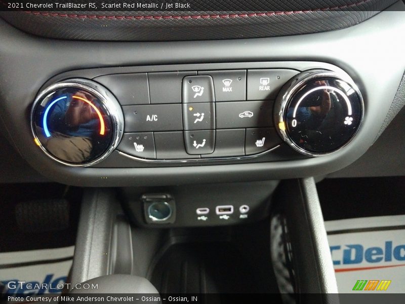 Scarlet Red Metallic / Jet Black 2021 Chevrolet TrailBlazer RS
