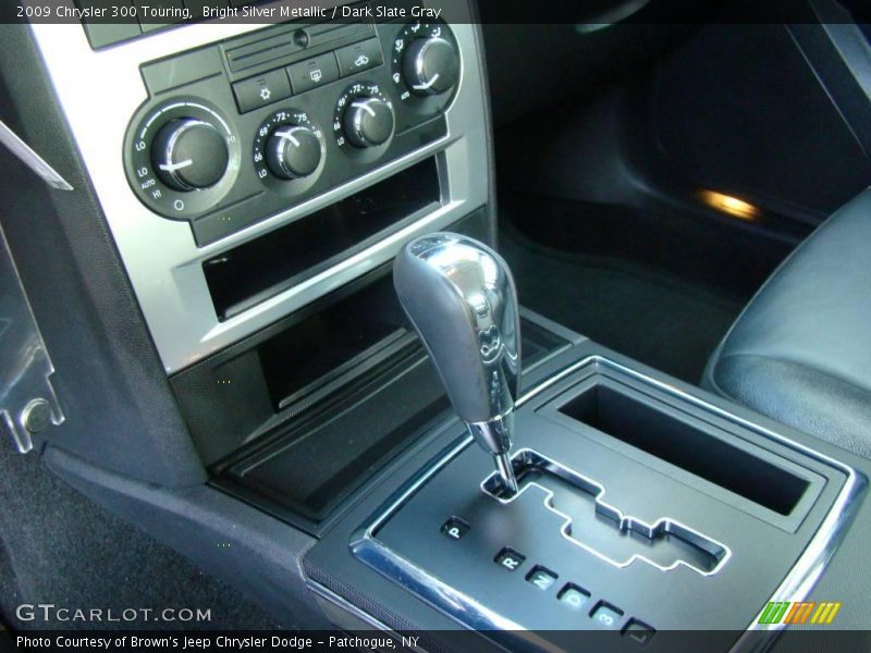 Bright Silver Metallic / Dark Slate Gray 2009 Chrysler 300 Touring