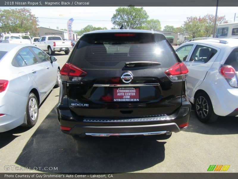 Magnetic Black / Charcoal 2018 Nissan Rogue S