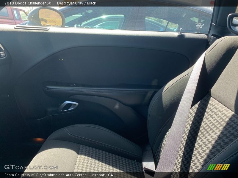 Destroyer Gray / Black 2018 Dodge Challenger SXT