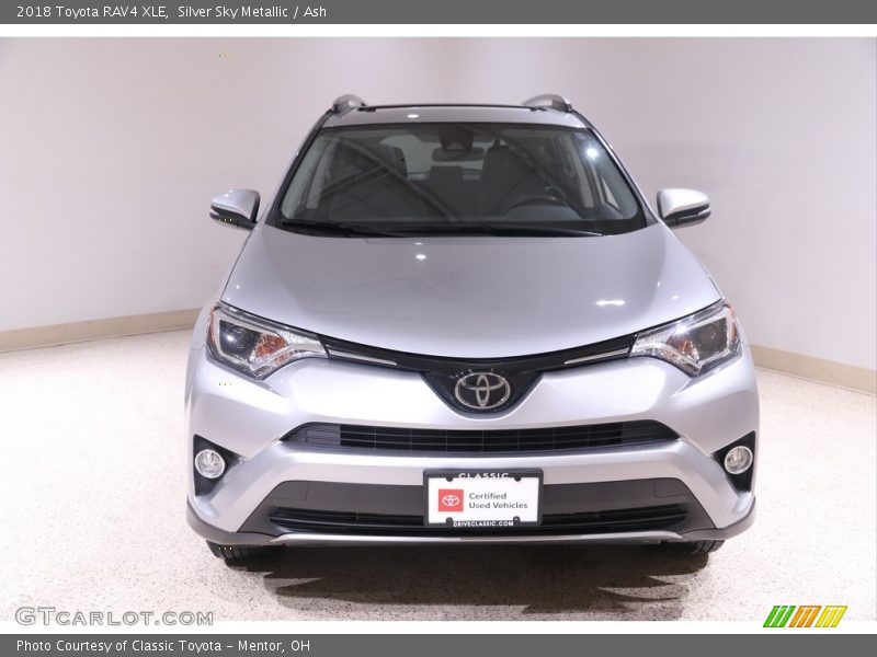 Silver Sky Metallic / Ash 2018 Toyota RAV4 XLE