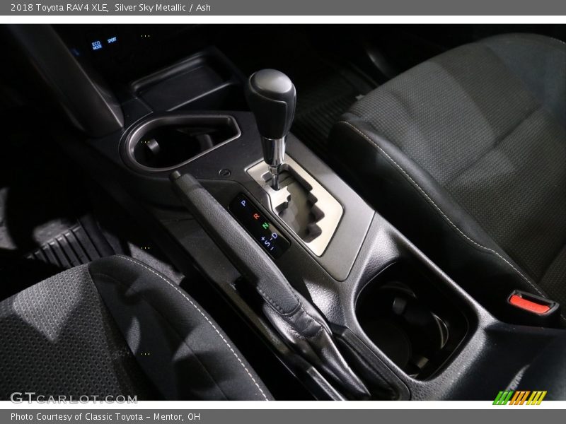 Silver Sky Metallic / Ash 2018 Toyota RAV4 XLE