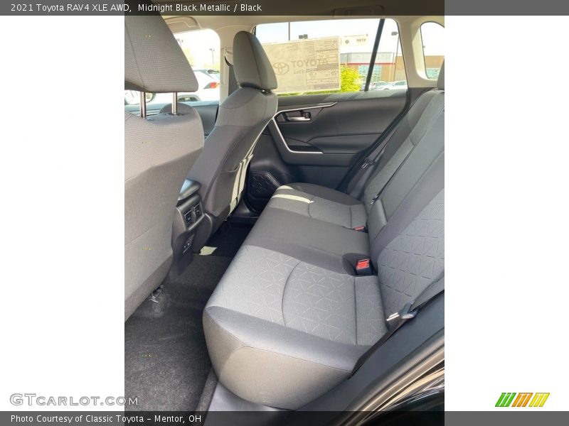Midnight Black Metallic / Black 2021 Toyota RAV4 XLE AWD