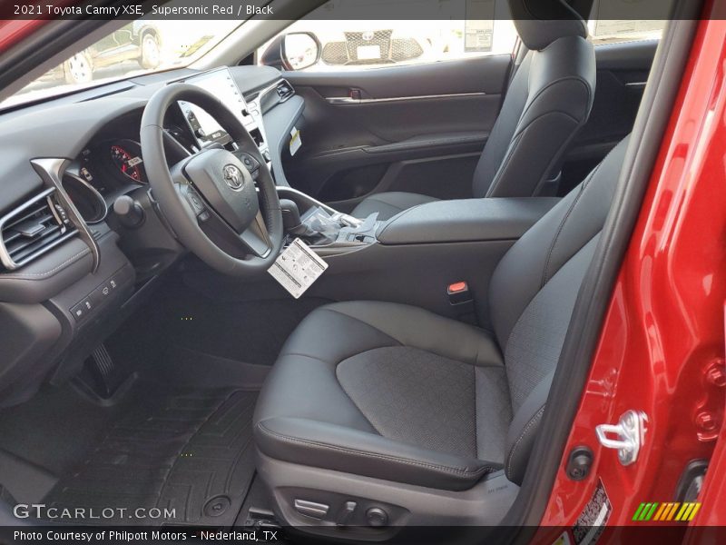 Supersonic Red / Black 2021 Toyota Camry XSE