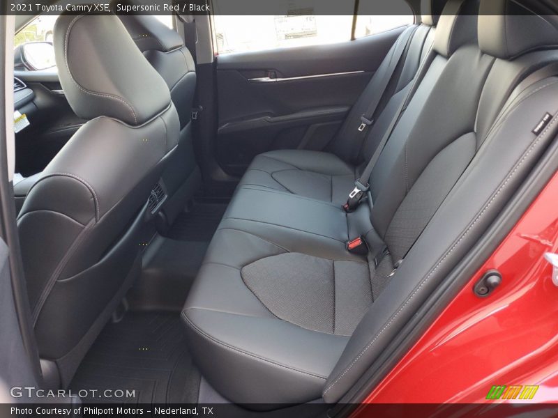 Supersonic Red / Black 2021 Toyota Camry XSE
