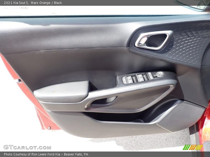 Mars Orange / Black 2021 Kia Soul S
